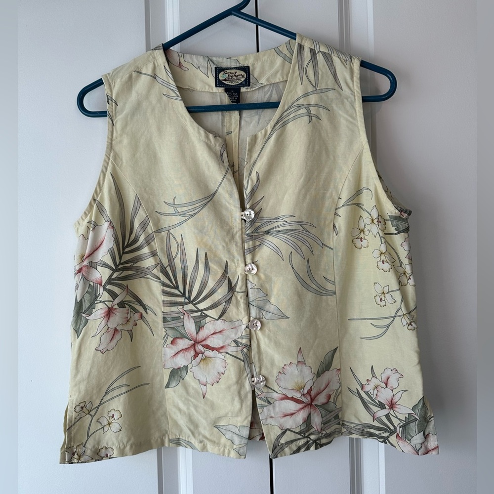 Tommy Bahama Women’s Silk Linen Blend Floral Button Up Vest Yellow (Size M)